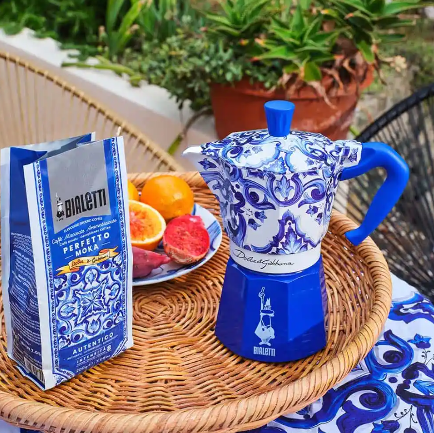 BIALETTI x DOLCE & GABBANA MOKA EXPRESS MEDIUM 3 CUPS- BLUE MEDITERRANEAN