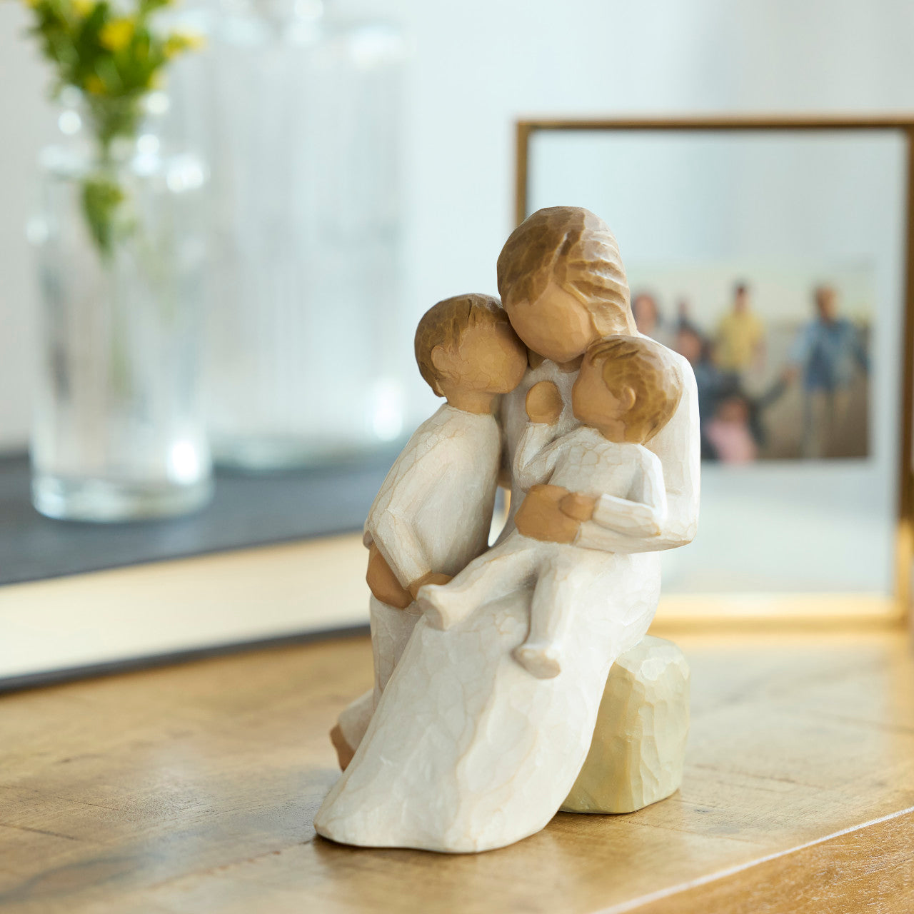 Quietly – Quietly Encircled by Love
