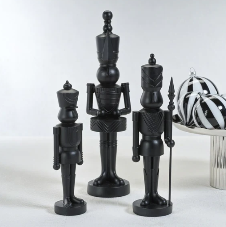 SOLDIER-MATTE BLACK LARGE