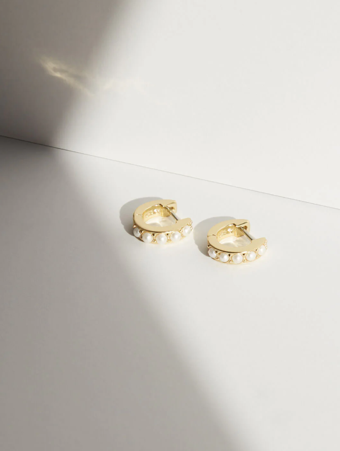 ANA LUISA PEARL HUGGIE HOOPS-ASHLEY