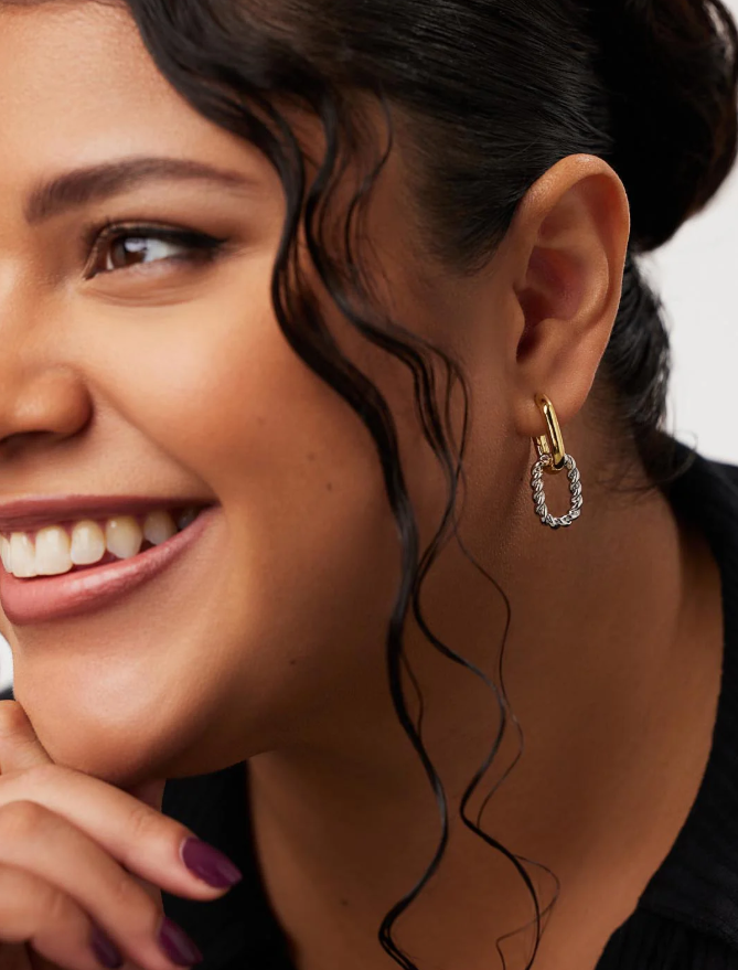 ANA LUISA EARRINGS DOBLE HOOP -ASH DOBLE TWO TONE