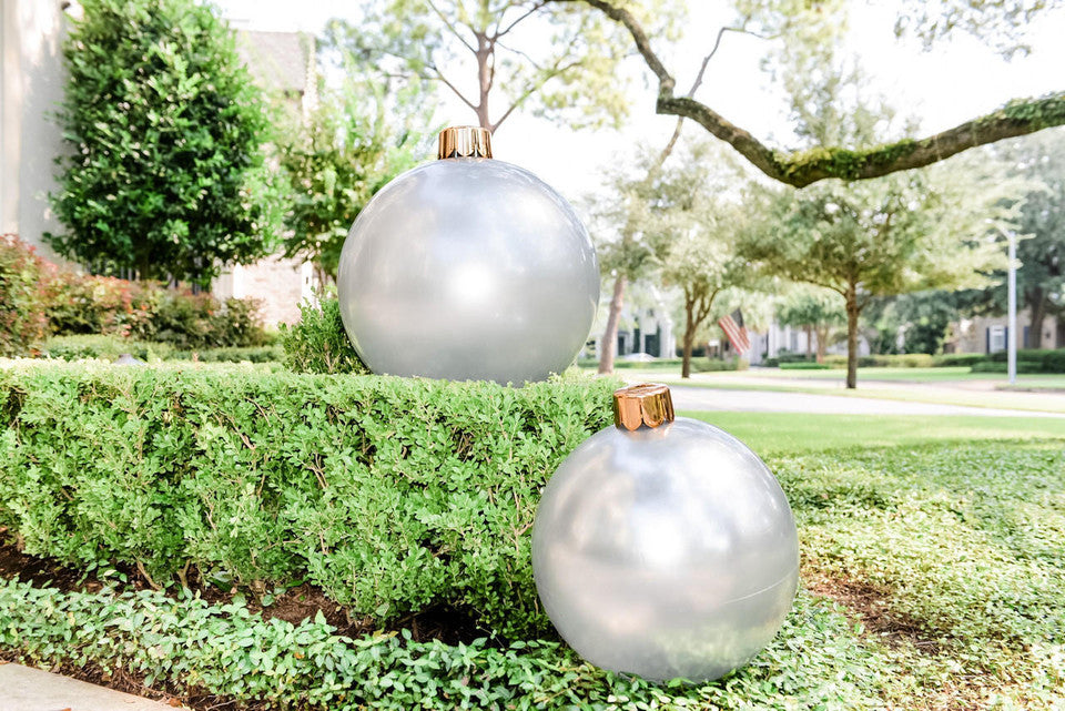 MEDIUM 18" SILVER INFLATABLE ORN"